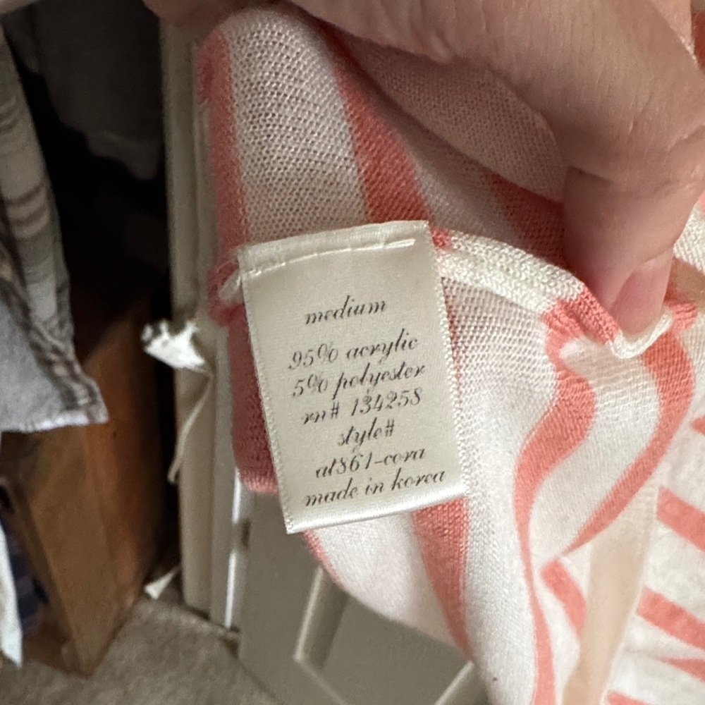 Striped Crew Neck Sweater - White and Pink - Picture 4 of 4